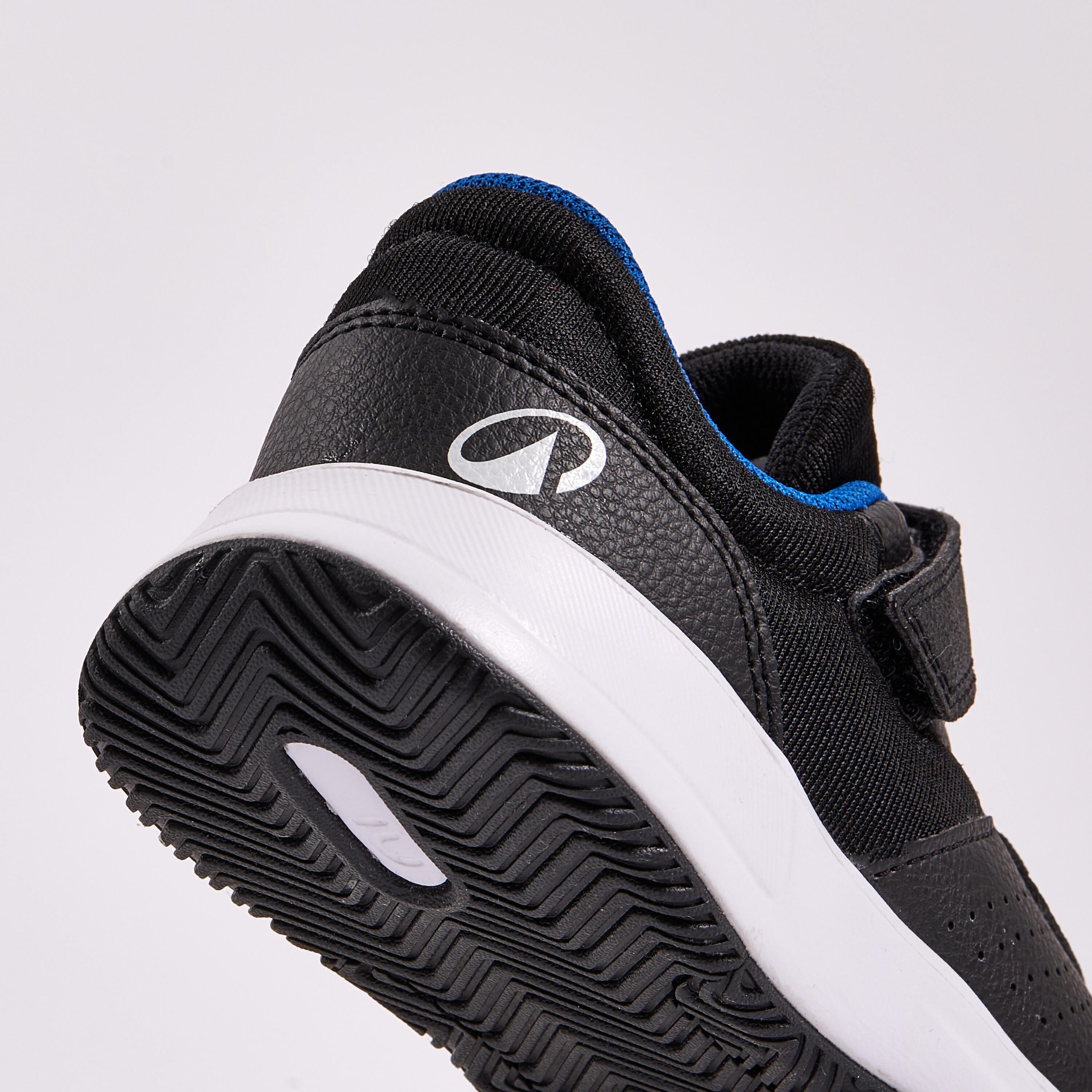 Tenis para niño con velcro